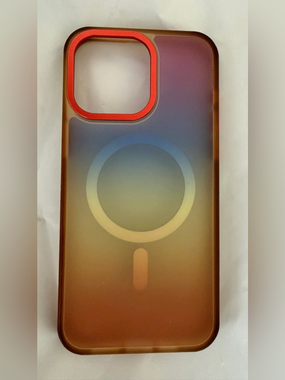 iPhone 15 Pro Max Insignia™ Hard-Shell Case with MagSafe Rainbow Gradient